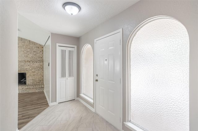 4102 Longhorn Drive, Baytown, TX 77521