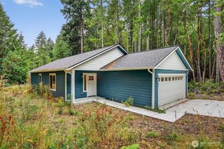 8912 126TH Avenue Ct, Anderson Island, WA 98303