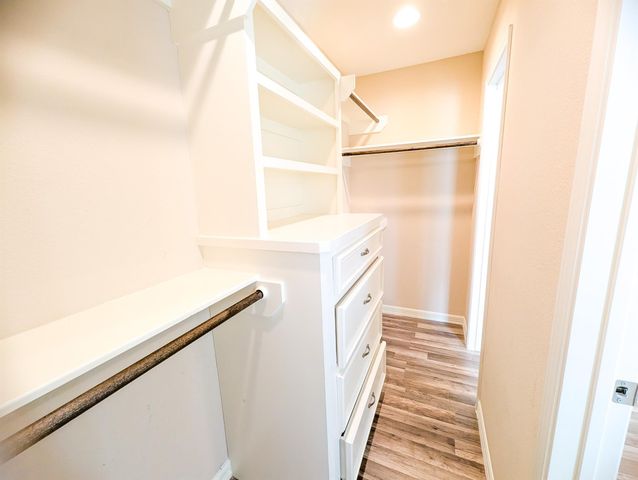 1734 Knightwick Drive, Houston, TX 77008