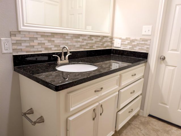 1734 Knightwick Drive, Houston, TX 77008