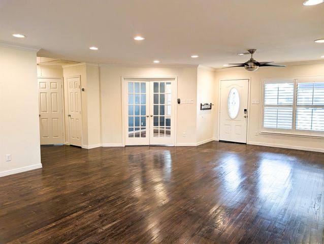 1734 Knightwick Drive, Houston, TX 77008