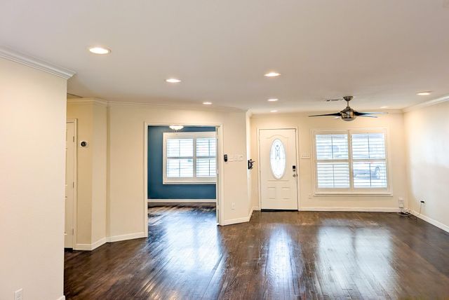 1734 Knightwick Drive, Houston, TX 77008