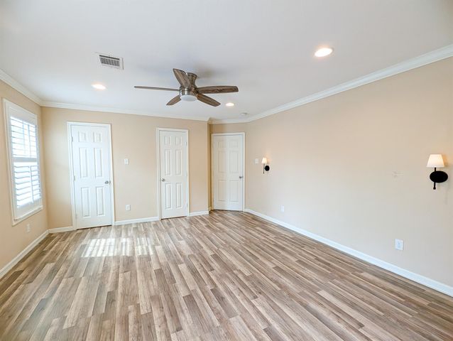 1734 Knightwick Drive, Houston, TX 77008