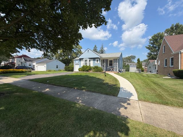 210 E Madison Street, Lombard, IL 60148