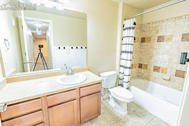 6106 Wild Turkey Drive, Colorado Springs, CO 80925