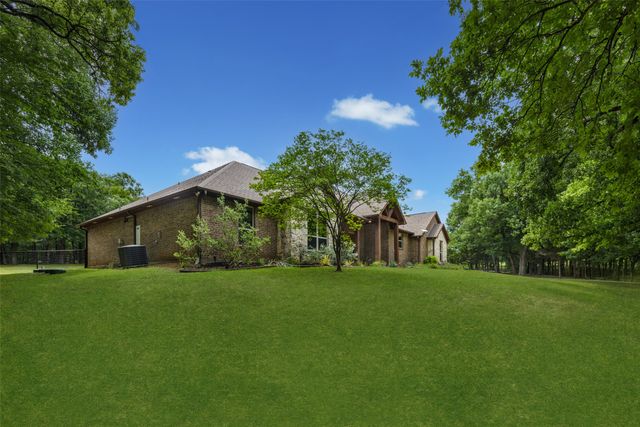 247 River Bend Trail, Combine, TX 75159
