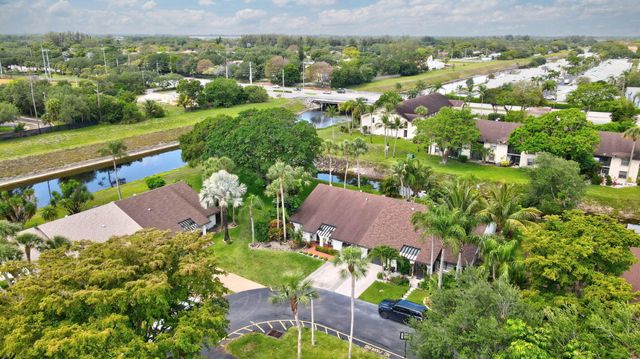 23451 SW 55th Avenue B, Boca Raton, FL 33433