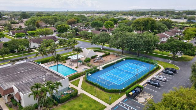 23451 SW 55th Avenue B, Boca Raton, FL 33433