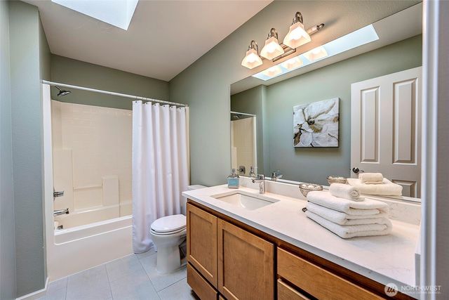 17135 164th Way SE, Renton, WA 98058
