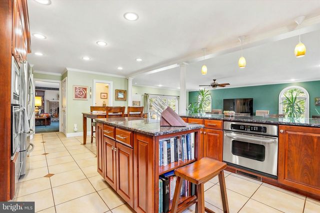 1900 GIBSON DR, Hatboro, PA 19040