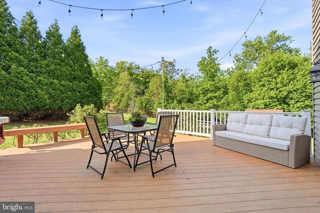 1900 GIBSON DR, Hatboro, PA 19040