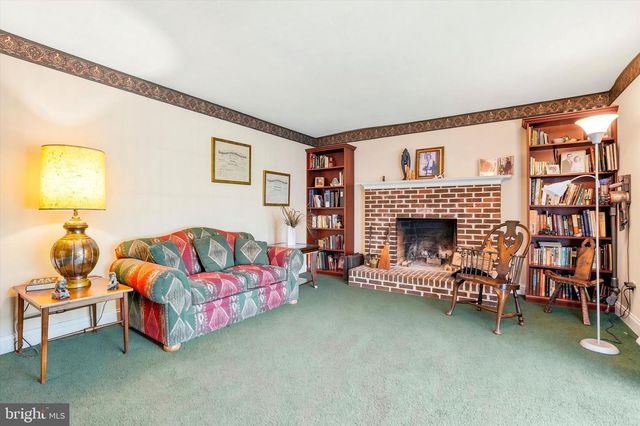 1900 GIBSON DR, Hatboro, PA 19040