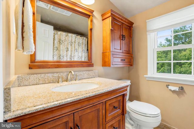1900 GIBSON DR, Hatboro, PA 19040