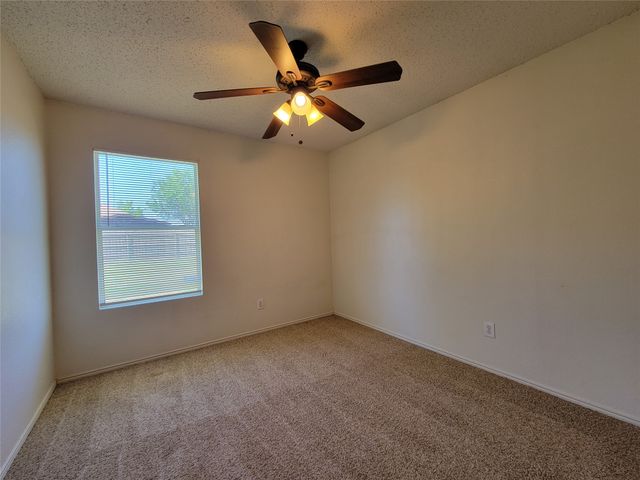 1815 Brookwood Drive, Terrell, TX 75160