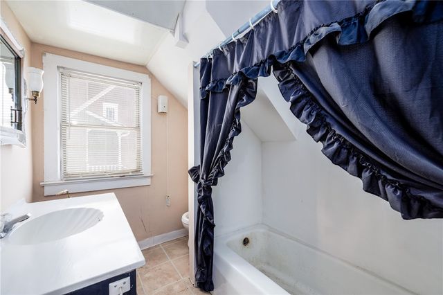 212-214 Lewis Street, Geneva City, NY 14456