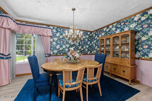 17701 Corinthian Drive, Encino, CA 91316