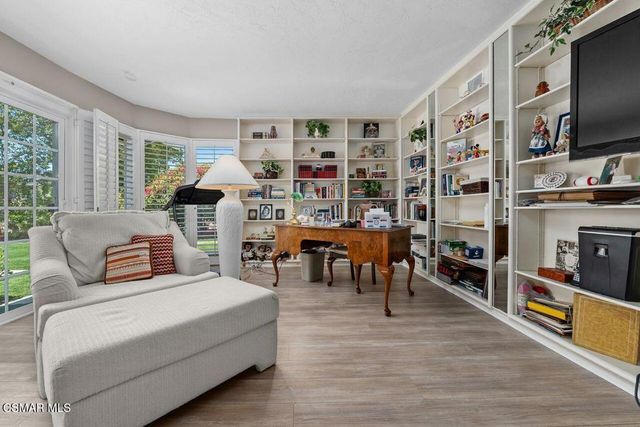 17701 Corinthian Drive, Encino, CA 91316