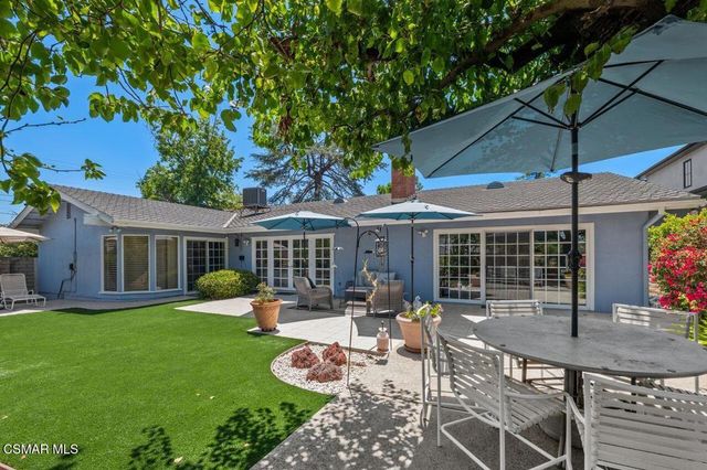 17701 Corinthian Drive, Encino, CA 91316