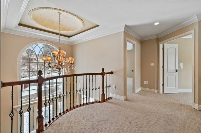 470 Four Lakes Dr, Adams Twp, PA 15044