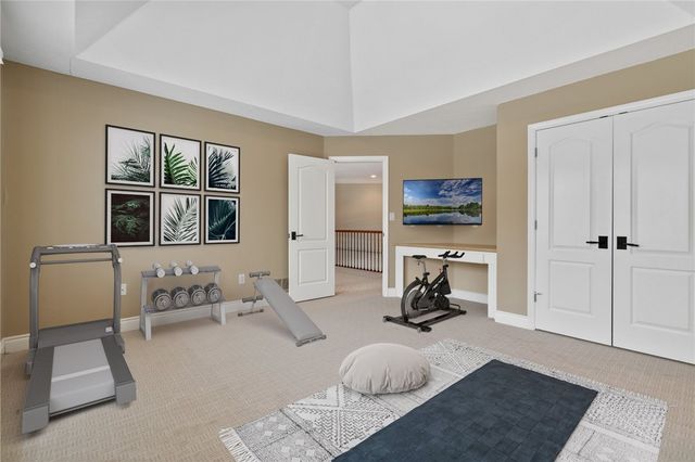 470 Four Lakes Dr, Adams Twp, PA 15044