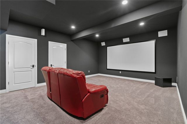 470 Four Lakes Dr, Adams Twp, PA 15044