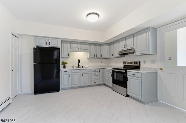 112 Grouser Rd, Franklin Twp., NJ 08873