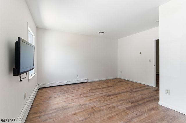 112 Grouser Rd, Franklin Twp., NJ 08873