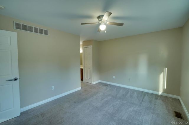 61 Narrin Street N, Ortonville Village, MI 48462
