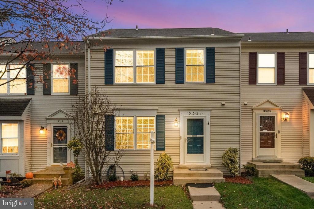 3321 BUCKEYE LN, Fairfax, VA 22033