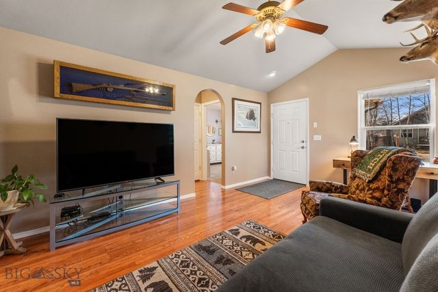 23 Woodman Drive, Belgrade, MT 59714