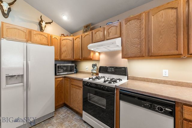 23 Woodman Drive, Belgrade, MT 59714