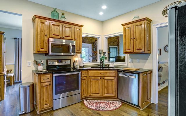 115 Country Club View, Hayesville, NC 28904
