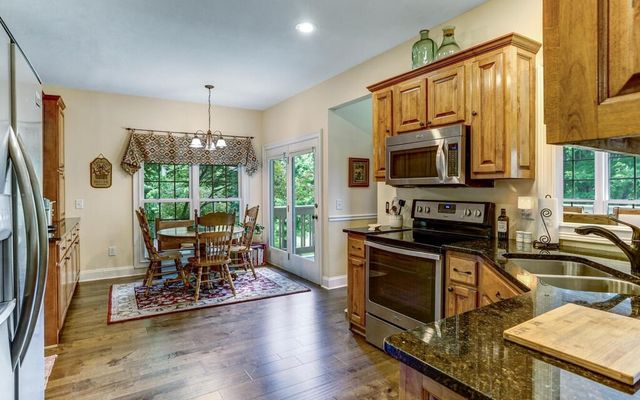 115 Country Club View, Hayesville, NC 28904