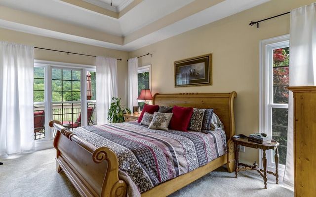 115 Country Club View, Hayesville, NC 28904