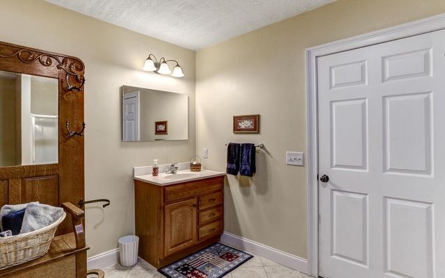 115 Country Club View, Hayesville, NC 28904