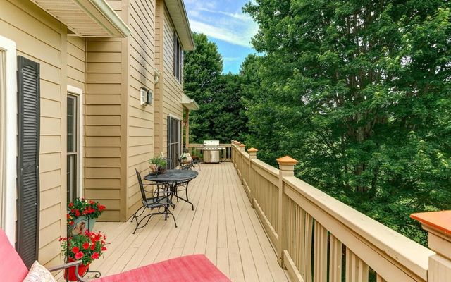 115 Country Club View, Hayesville, NC 28904