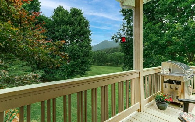 115 Country Club View, Hayesville, NC 28904