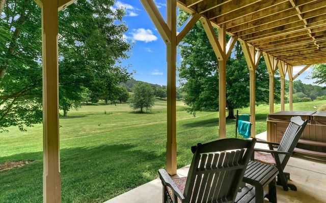 115 Country Club View, Hayesville, NC 28904