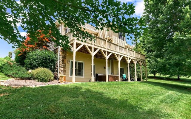 115 Country Club View, Hayesville, NC 28904