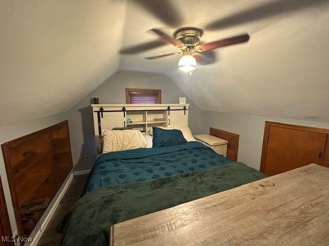 3296 W 231st Street, North Olmsted, OH 44070