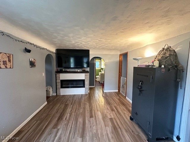 3296 W 231st Street, North Olmsted, OH 44070