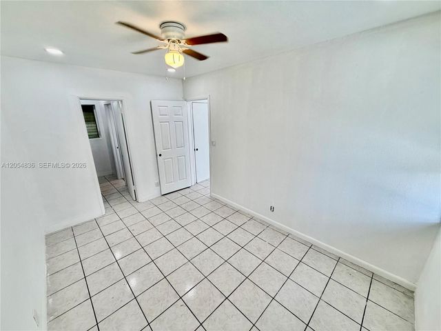 2041 S jackson st 4, Hollywood, FL 33020