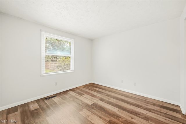 7794 Castle Rock, Warren, OH 44484