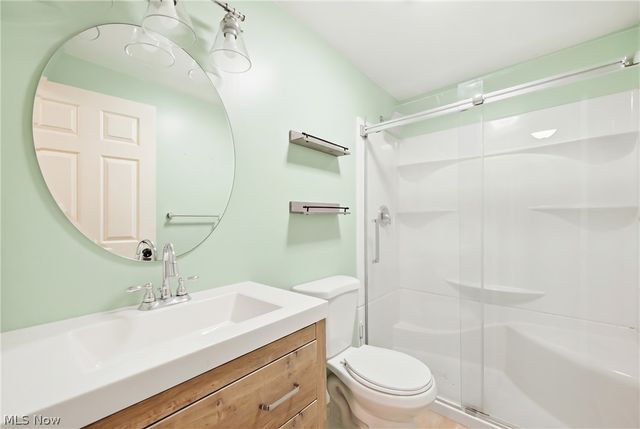 7794 Castle Rock, Warren, OH 44484