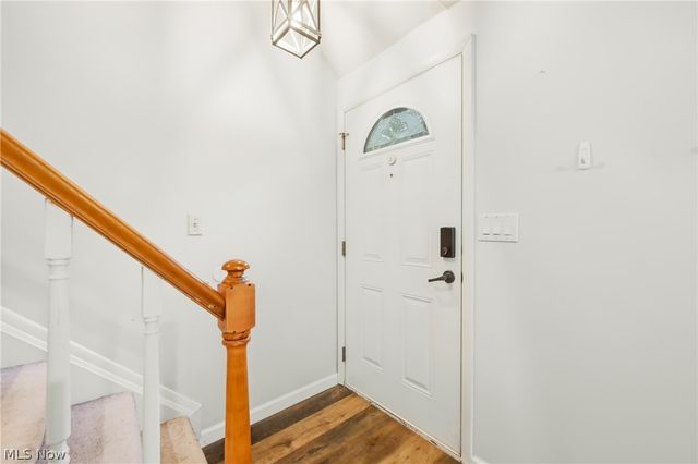 7794 Castle Rock, Warren, OH 44484