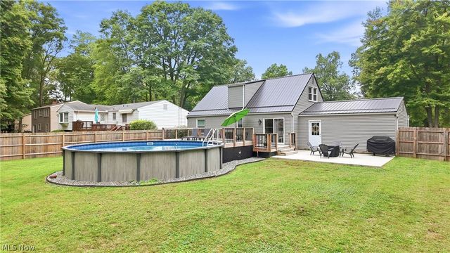 7794 Castle Rock, Warren, OH 44484