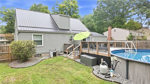 7794 Castle Rock, Warren, OH 44484