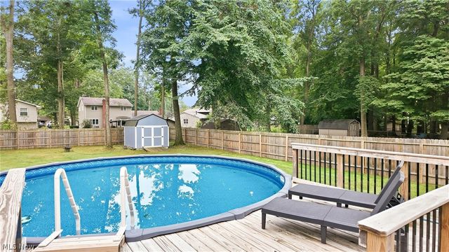 7794 Castle Rock, Warren, OH 44484