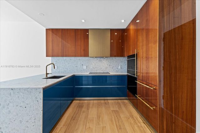 2678 Tigertail Ave 1605, Miami, FL 33133