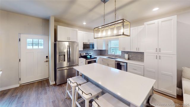 9620 N 89th Street E, Owasso, OK 74055